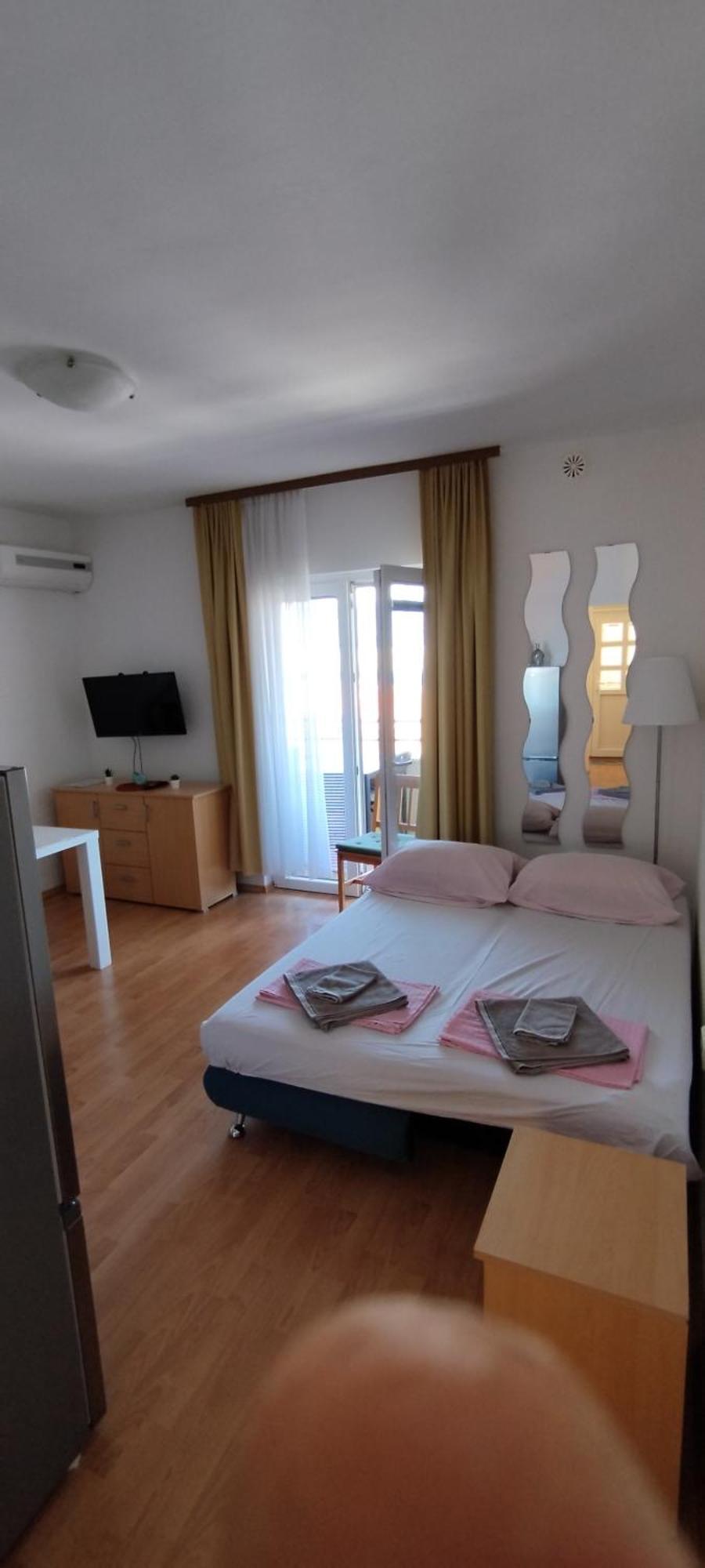 Apartmani Izvor 帕格 外观 照片